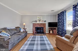 111 N 6th St, Mount Wolf, PA 17347 - Photo 3