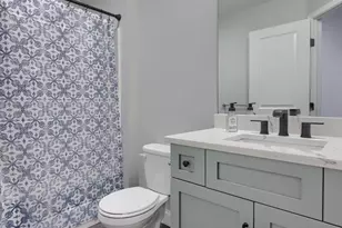 2579 Hepplewhite Dr, York, PA 17404 - Photo 5