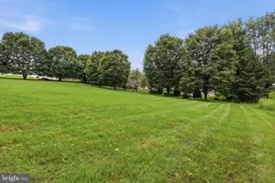 11 Springwood Ave, Stewartstown, PA 17363 - Photo 57