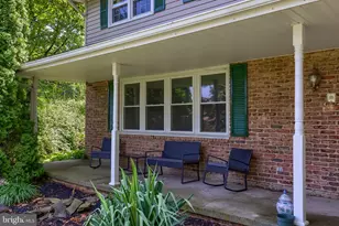 408 Marlowe Garth, Red Lion, PA 17356 - Photo 3