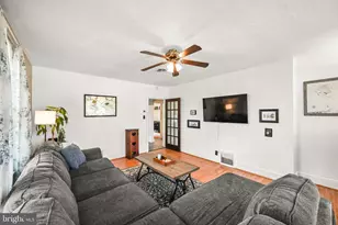 810 W Middle St, Hanover, PA 17331 - Photo 7