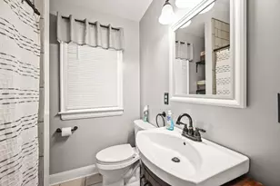 810 W Middle St, Hanover, PA 17331 - Photo 11