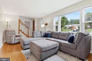 1952 Bannister St, York, PA 17404 - Photo 7
