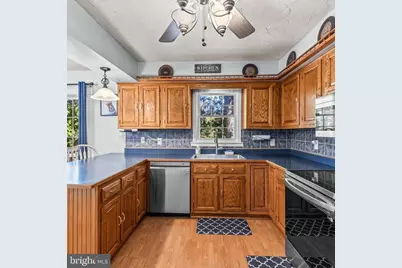 50 Sheridan Drive, Hanover, PA 17331 - Photo 11