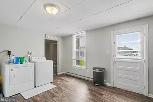 110 N York St, Etters, PA 17319 - Photo 3