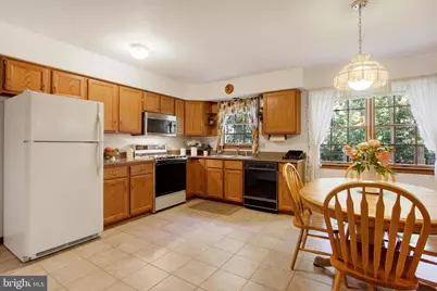 141 Oak Hills Drive, Hanover, PA 17331 - Photo 13