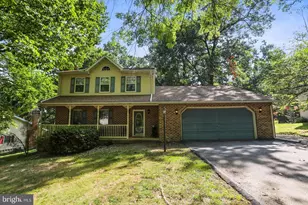 141 Oak Hills Dr, Hanover, PA 17331 - Photo 1