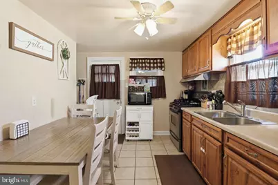 1196 Lancaster Avenue, York, PA 17403 - Photo 9