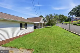 1196 Lancaster Ave, York, PA 17403 - Photo 31