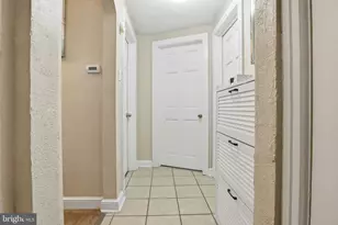 1196 Lancaster Ave, York, PA 17403 - Photo 13