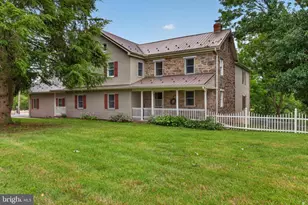 1140 Angus Ln, York, PA 17408 - Photo 1