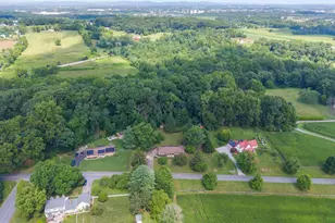 3061 Markle Rd, York, PA 17408 - Photo 7
