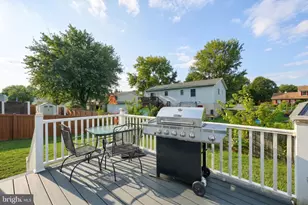 19 Garden Ln, Hanover, PA 17331 - Photo 9