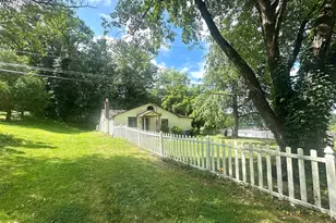 586 Lewisberry Rd, New Cumberland, PA 17070 - Photo 3