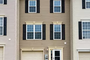 266 Country Ridge Dr, Red Lion, PA 17356 - Photo 1