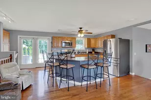 6011 Holly Tree Ct, Felton, PA 17322 - Photo 7