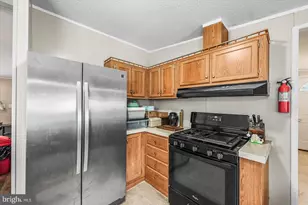 68 Dew Drop Rd, York, PA 17403 - Photo 3