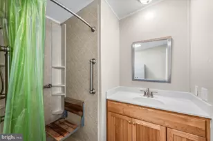 68 Dew Drop Rd, York, PA 17403 - Photo 15