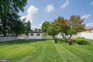 385 E Beaver St, York, PA 17406 - Photo 15