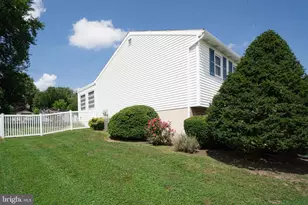 385 E Beaver St, York, PA 17406 - Photo 13