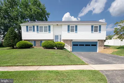 385 E Beaver Street, York, PA 17406 - Photo 1
