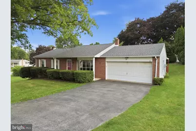 32 Strassburg Circle, Shrewsbury, PA 17361 - Photo 1