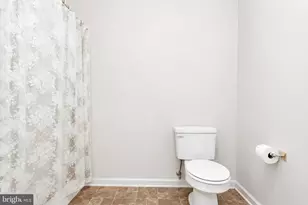 1456 Wheatfield Dr, York, PA 17408 - Photo 35