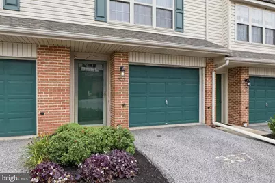 337 Country Club Road #8, Red Lion, PA 17356 - Photo 3