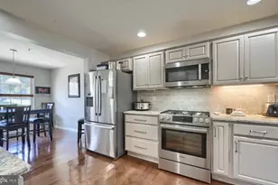 341 Weatherstone Dr, New Cumberland, PA 17070 - Photo 11