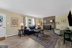 108 Hirtland Ave, Hanover, PA 17331 - Photo 5