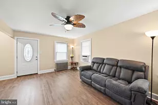 1830 Stanton St, York, PA 17404 - Photo 9