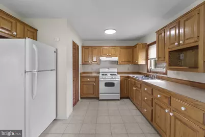 3818 Oakleigh Drive, York, PA 17402 - Photo 11