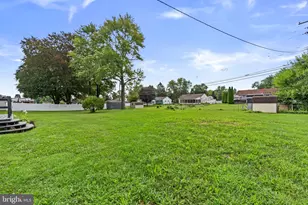 3818 Oakleigh Dr, York, PA 17402 - Photo 29
