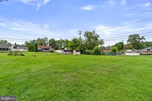 3818 Oakleigh Dr, York, PA 17402 - Photo 31