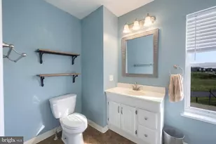 95 N East St, Spring Grove, PA 17362 - Photo 17