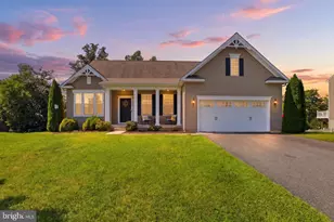380 Misty Hill Dr, Delta, PA 17314 - Photo 1
