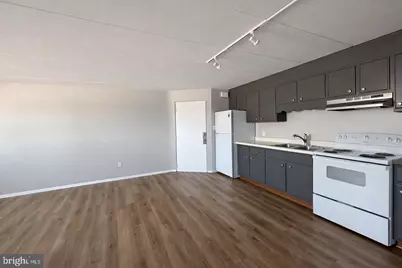 403 N Newberry Street #304, York, PA 17401 - Photo 3