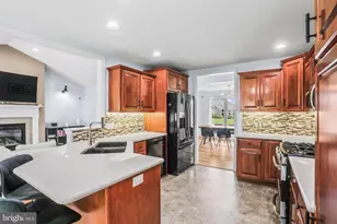 696 Rishel Dr, York, PA 17406 - Photo 17