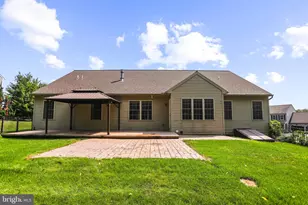 696 Rishel Dr, York, PA 17406 - Photo 47