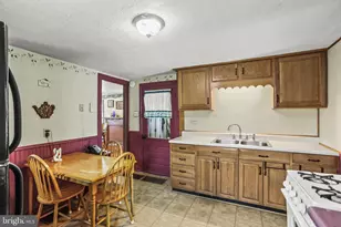9 Allegheny Ave, Hanover, PA 17331 - Photo 13