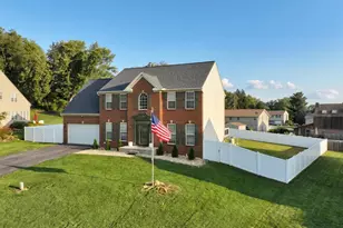 406 Wynwood Rd, York, PA 17402 - Photo 3