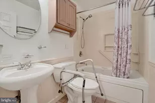 355 Edgewood Rd, York, PA 17402 - Photo 15