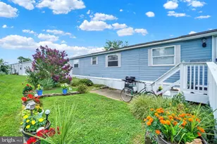 305 Sussex Ln, Glen Rock, PA 17327 - Photo 19