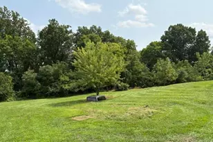325 E Butter Rd, York, PA 17404 - Photo 7