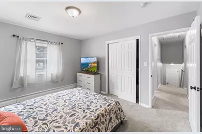 25 W Maple Avenue, Shrewsbury, PA 17361 - Photo 21