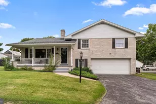 25 W Maple Ave, Shrewsbury, PA 17361 - Photo 1
