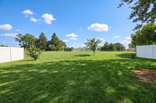 22 Crestview Dr, York, PA 17402 - Photo 29