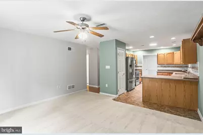1365 Village Drive #23, Spring Grove, PA 17362 - Photo 21