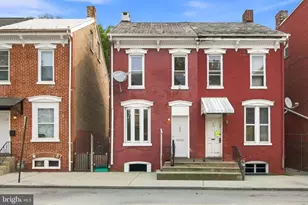 121 S West St, York, PA 17401 - Photo 1