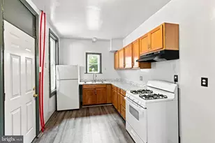 121 S West St, York, PA 17401 - Photo 11